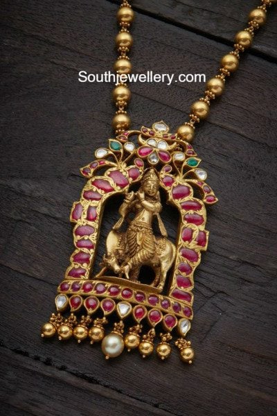 Lord krishna pendant on sale designs