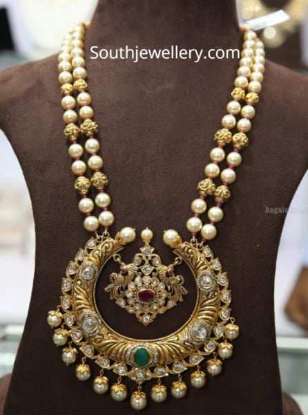 pearl mala with chandbali pendant