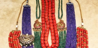 beads necklace designs latest