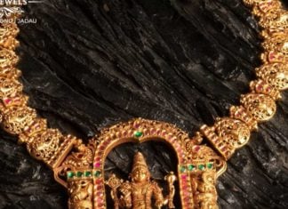 antique gold necklace with venkateswara pendant