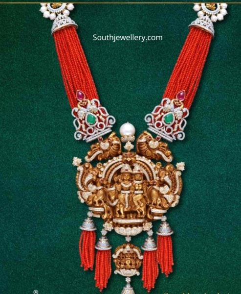 coral beads necklace with temple pendant