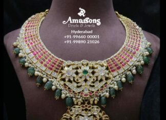 kundan necklace with polki pendant