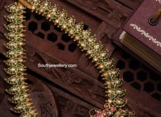 Kundan mango haram with peacock nakshi pendant kundan mango haram with peacock pendant