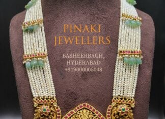 pearl haram with nakshi locket