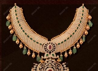 traditional diamond necklace