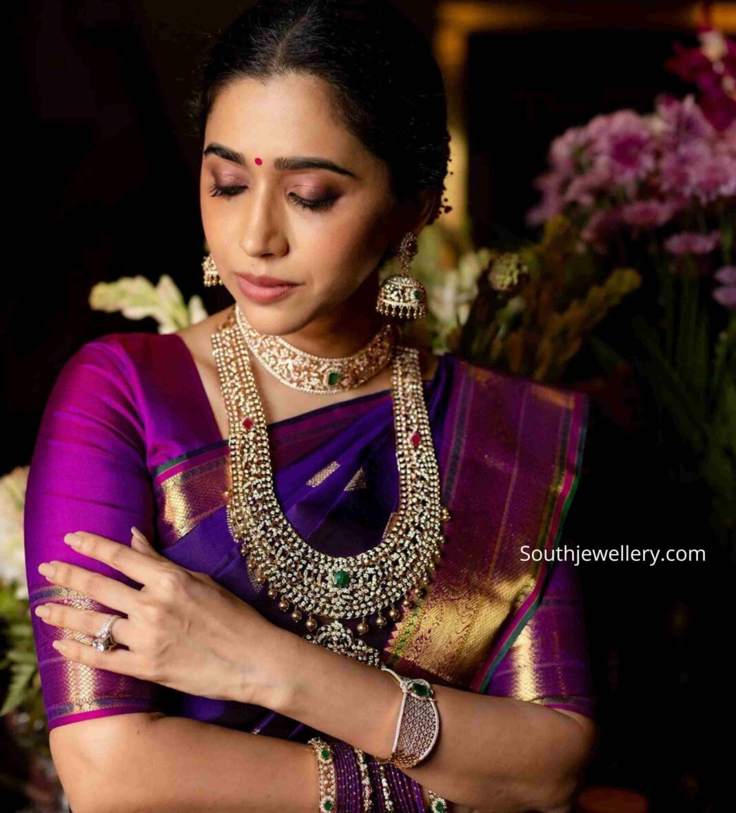 Aarti Ravi in diamond jewellery - Indian Jewellery Designs